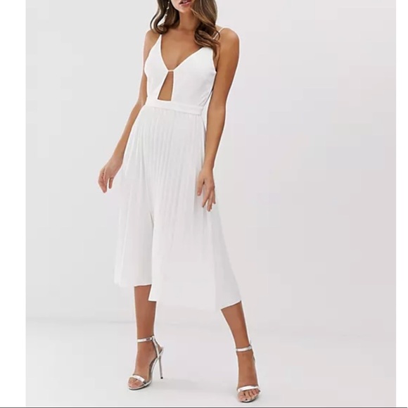 ASOS Dresses & Skirts - 🌿HP🌿 ASOS DESIGN Minimal Pleated Midi Dress w/ Gold Bar Detail & Cut Out